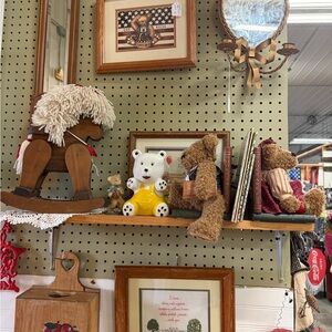 Vintage yellow and White Teddy Bear Bank